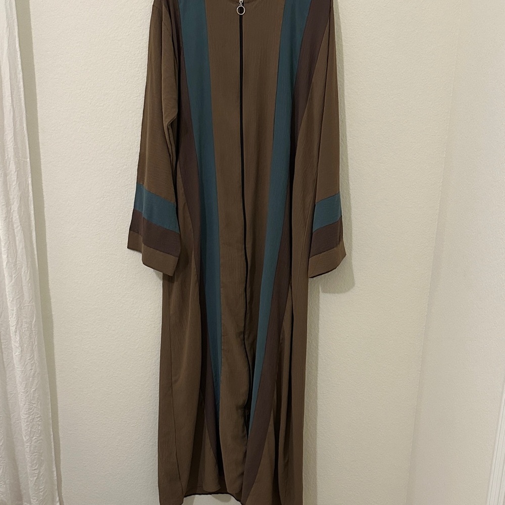Elegant Brown and Teal Women's Robe